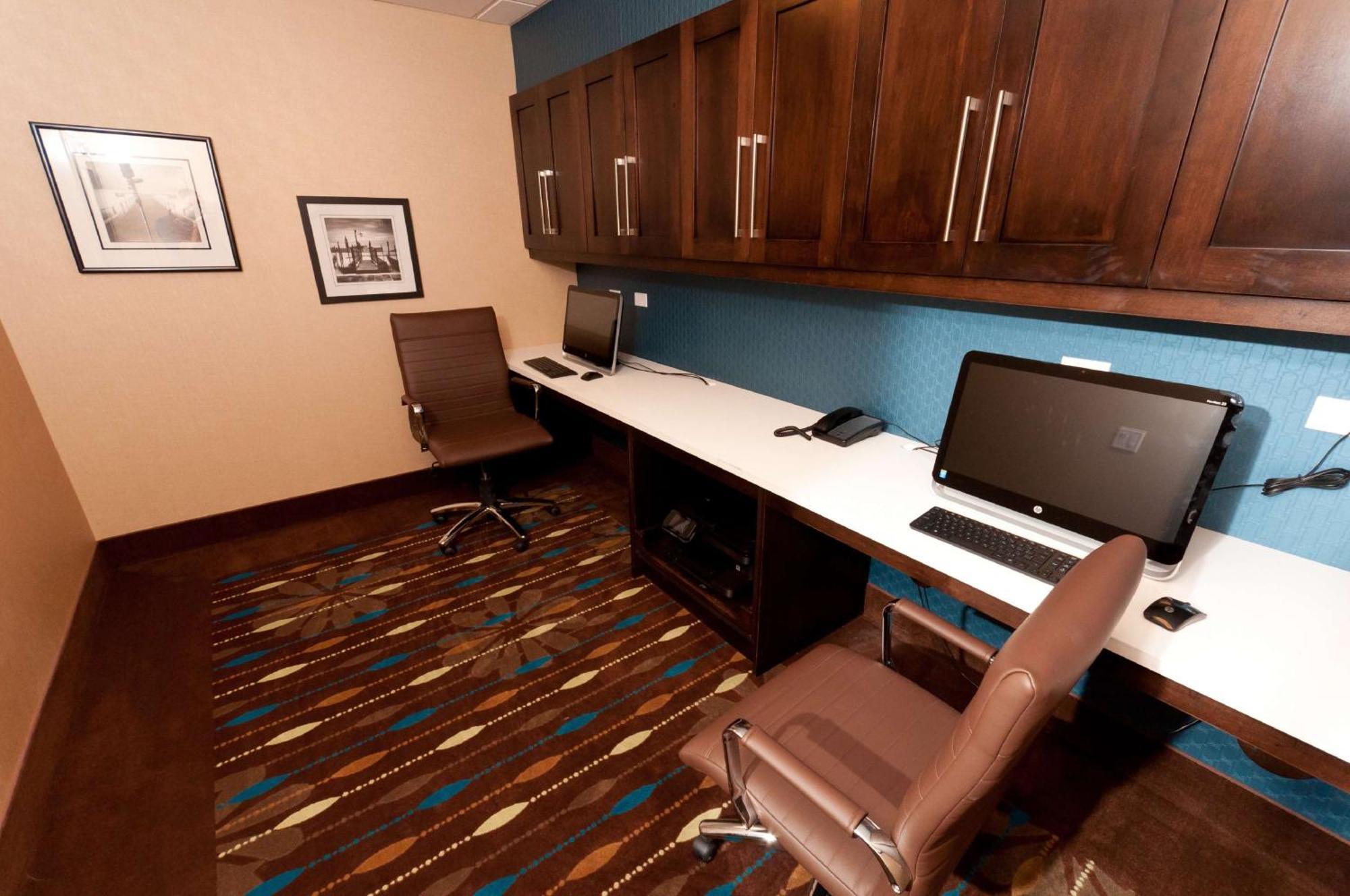 Hampton Inn & Suites East Gate Regina Kültér fotó