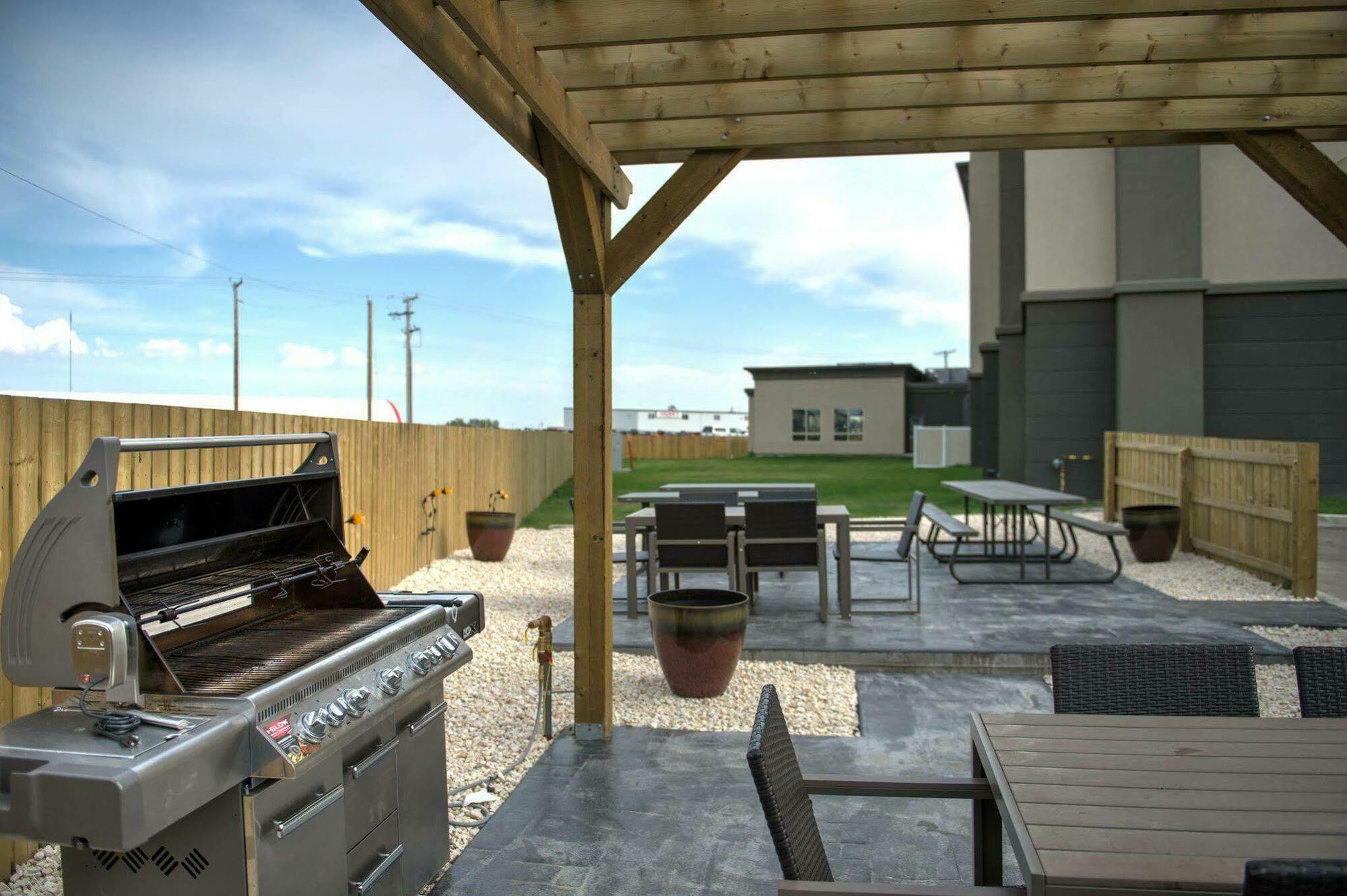 Hampton Inn & Suites East Gate Regina Kültér fotó